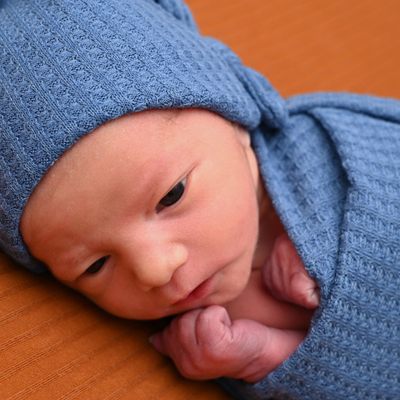 Die gesamte Redaktion von VOL.AT gratuliert herzlich zur Geburt von Jakob Emilian. Wir wünschen der Familie viele unvergessliche Momente voller Liebe und Freude mit ihrem kleinen Sommerwunder.