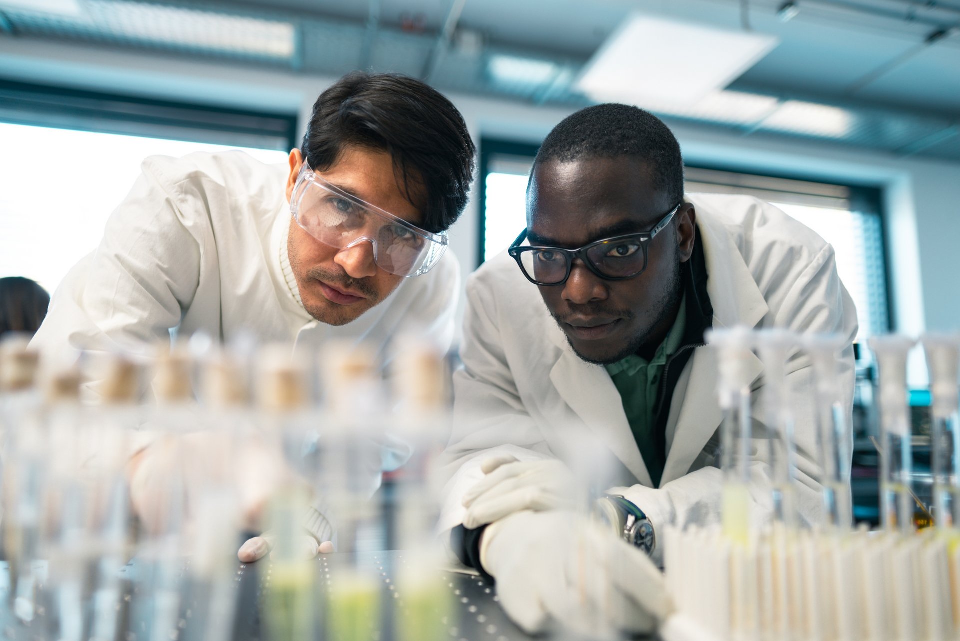 eobener Forscher entwickeln revolutionären Schnelltest. eobener Forscher entwickeln revolutionären Schnelltest.