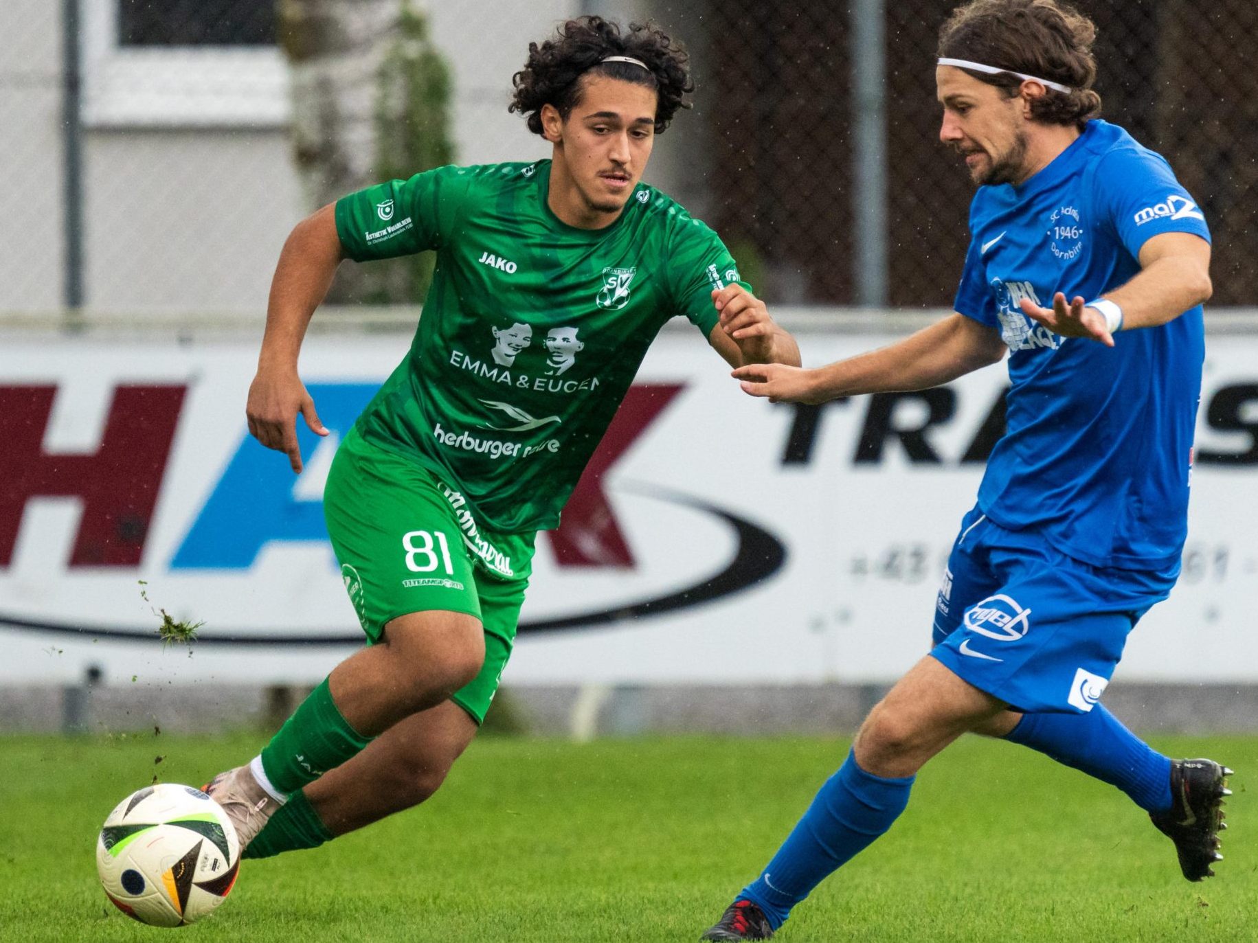 Viererpack von Ömer Efe Tas (l.) im 8:1-Schützenfest vom Dornbirner SV gegen Feldkirch.