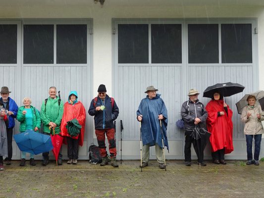 Wanderung um die Ortschaft Braz