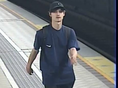 Wer kennt diesen Tatverdächtigen, der nach einem versuchten Raub in Wien-Meidling gesucht wird? Wer kennt diesen Tatverdächtigen, der nach einem versuchten Raub in Wien-Meidling gesucht wird?