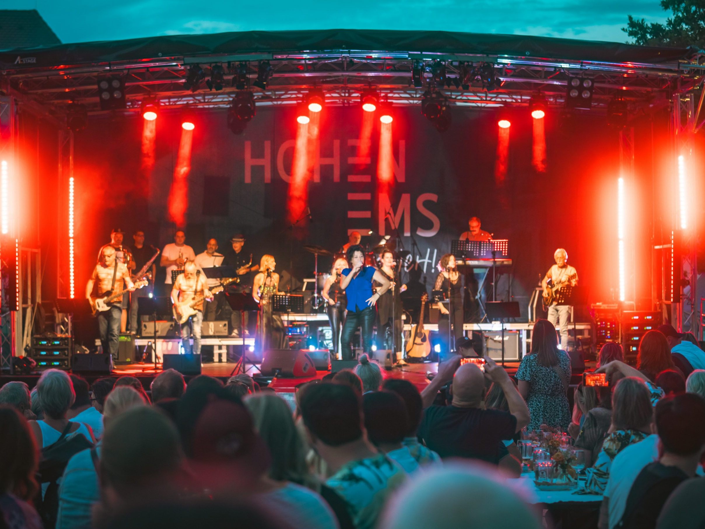Das Konzert findet mit freundlicher Unterstützung der illwerke vkw AG statt. Das Konzert findet mit freundlicher Unterstützung der illwerke vkw AG statt.