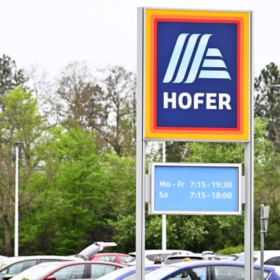 Hofer spricht nicht von Jobabbau