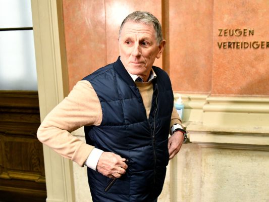 Hochegger hat bereits Pläne für seine mögliche Zeit mit Fußfessel