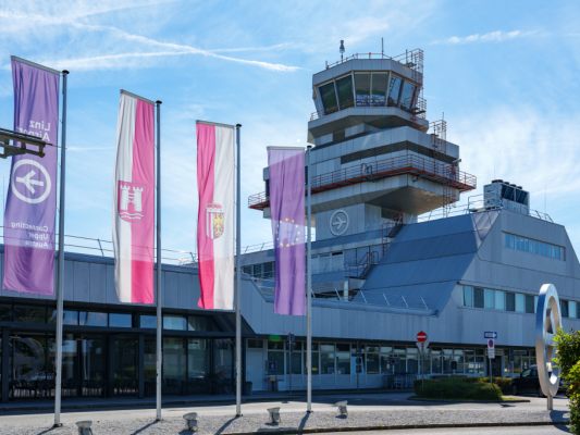 Der Flughafen Linz braucht Geld