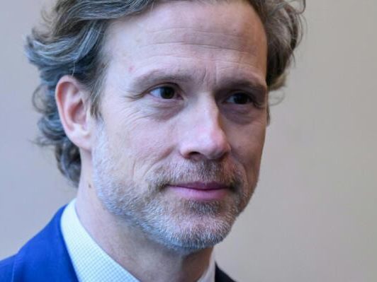 Neumeister übernahm von Pierer das Ruder