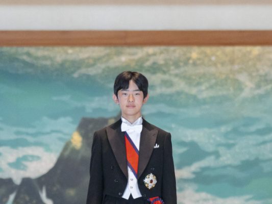 Japans-Prinz-Hisahito-nach-Zeremonie-offiziell-erwachsen