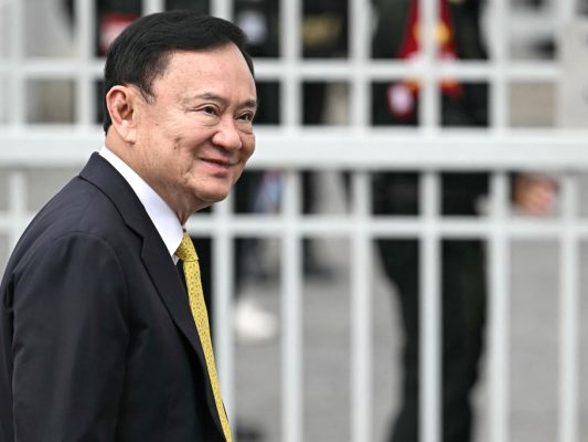 Thail-ndischer-Ex-Premier-zu-einj-hriger-Haft-verurteilt