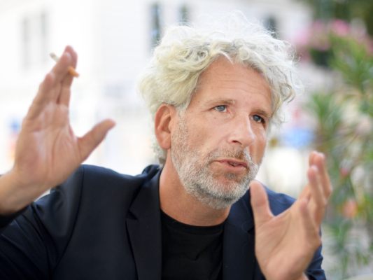 Dirk-Stermann-stellt-neues-Buch-quot-Die-Republik-der-Irren-quot-vor