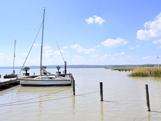 Teils-verregneter-Sommer-f-llte-Neusiedler-See-weiter
