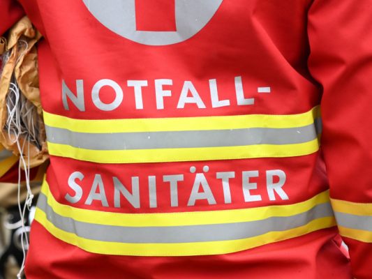 K-rntner-geriet-auf-Zug-in-Stromkreis-verletzt