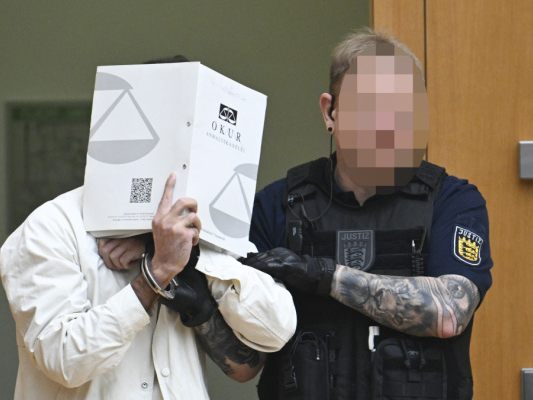 Lebenslang-f-r-T-tung-von-Polizisten-in-Mannheim