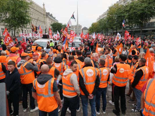 Demonstrationen gegen Sparbudget der französischen Regierung