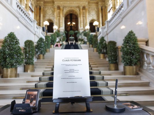 Wien-nimmt-von-Claus-Peymann-Abschied