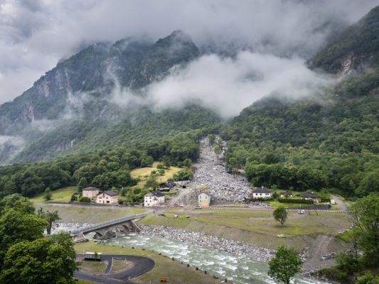 Geröllhalden in Misox ein Jahr nach dem schweren Unwetter 2024