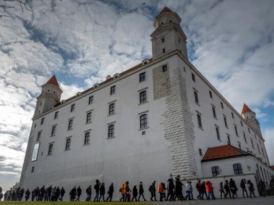 Schau über slowenischen Architekten Plecnik auf der Burg Bratislava