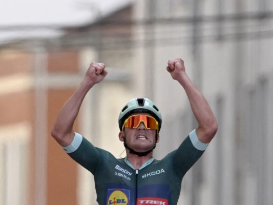Der Däne Pedersen beim Sprintsieg