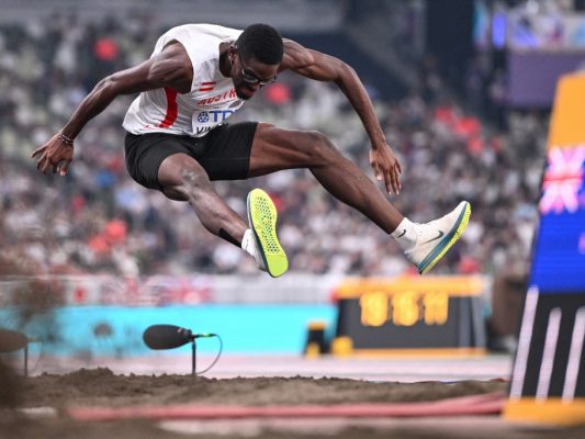 Dreispringer-Kingley-als-Quali-Elfter-ins-WM-Finale