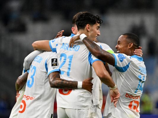 Matchwinner Aguerd wurde gefeiert