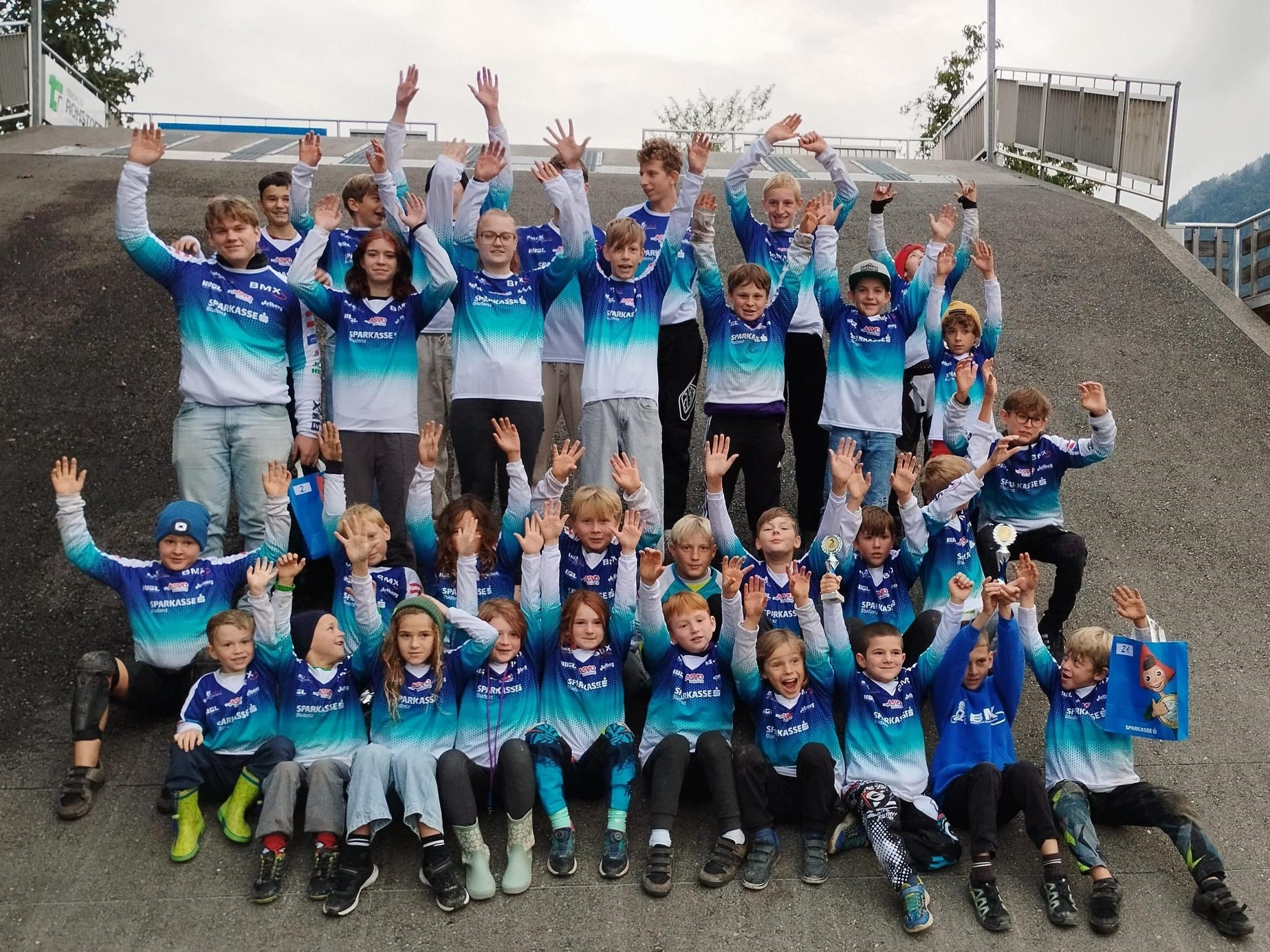 Gratulation an das gesamte BMX-Sparkassenteam Gratulation an das gesamte BMX-Sparkassenteam