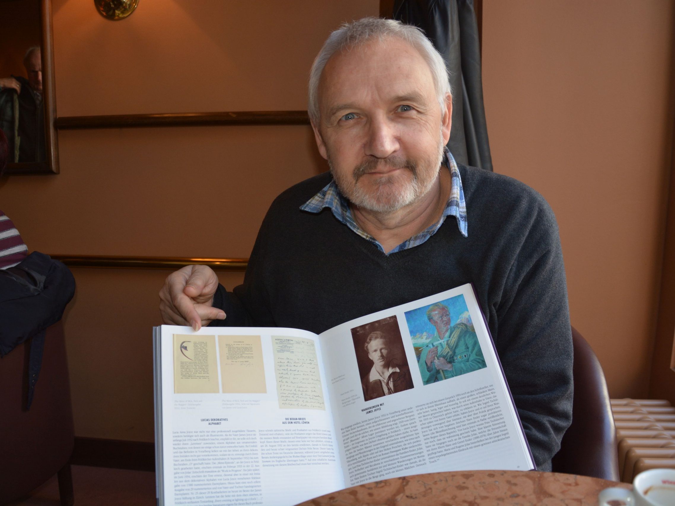 Philipp-Sch-bi-pr-sentiert-Arthur-Conan-Doyles-The-Feldkirchian-Gazette-