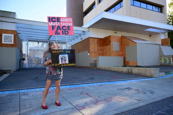 US-TRUMP-AUTHORIZES-MILITARY-FORCE-TO-QUASH-PORTLAND-ANTI-ICE-PR