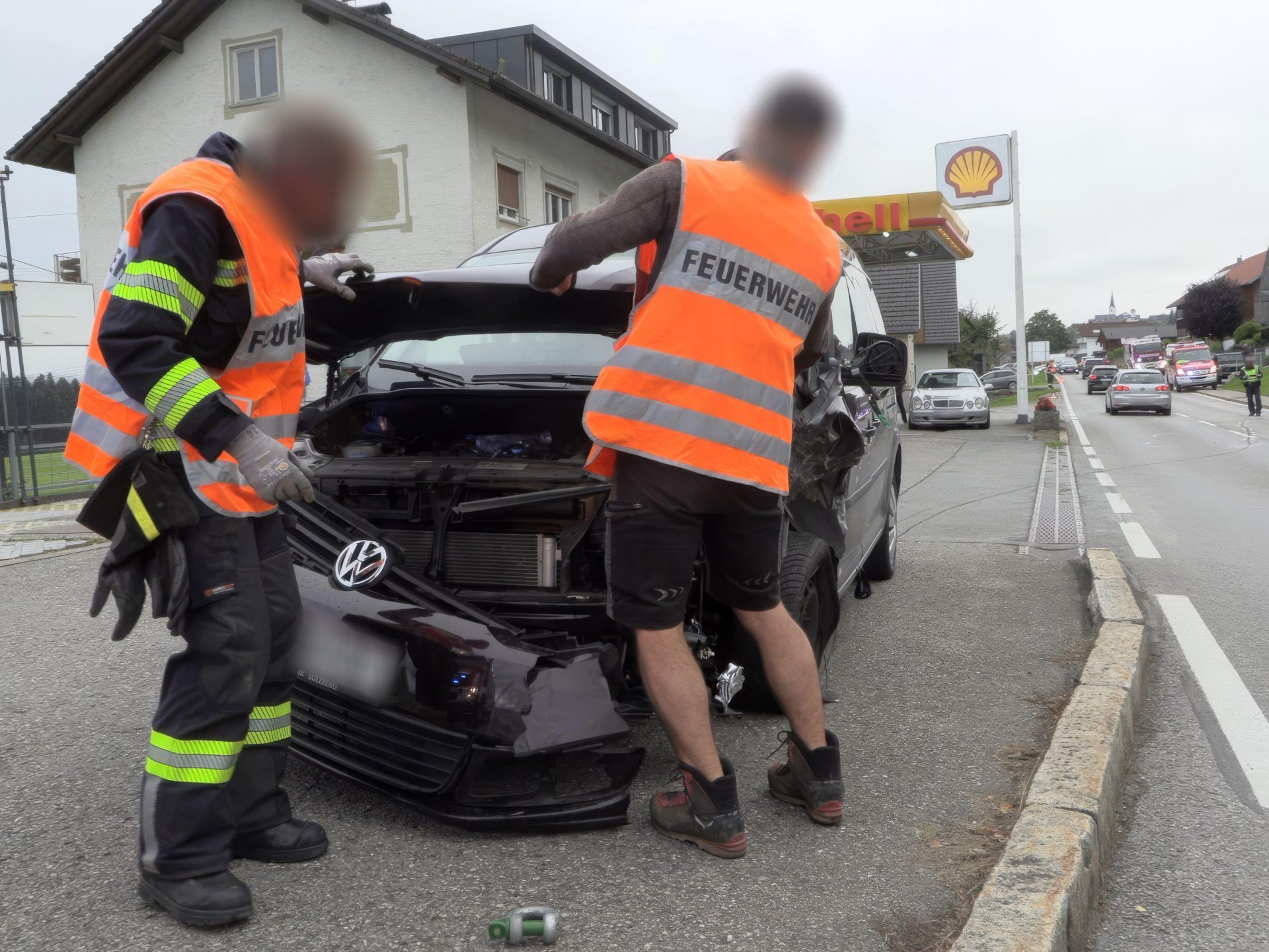 Sekundenschlaf-auf-der-L2-Frontalcrash-bei-Langen-zwei-Verletzte