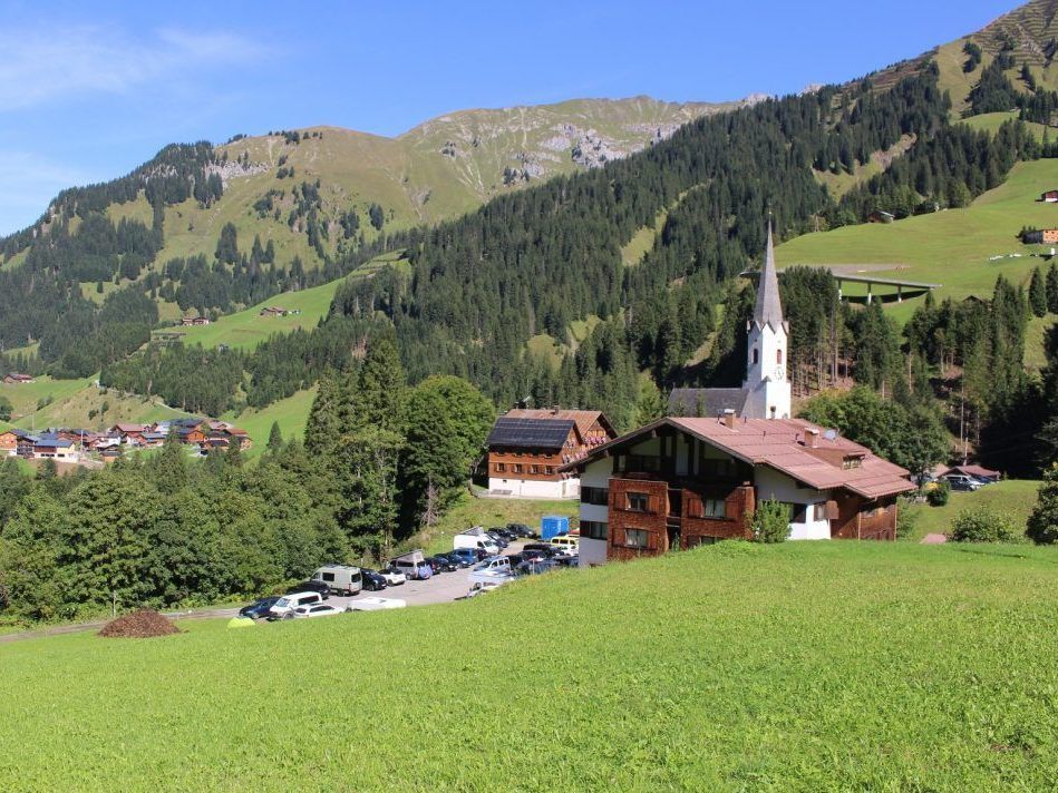 August-erh-ht-Plus-in-der-N-chtigungsbilanz