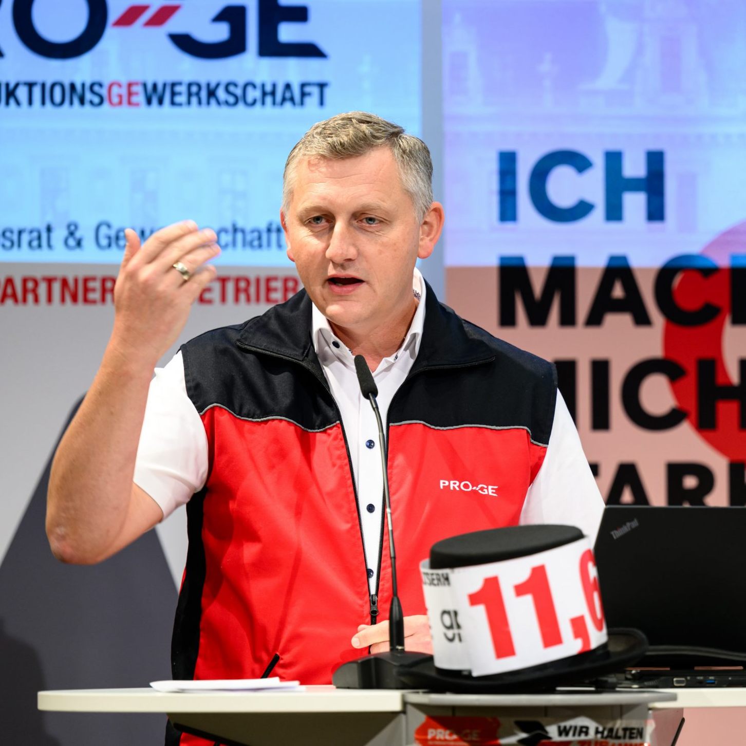 Metaller-KV: Lohnrunde startet mit klaren Fronten