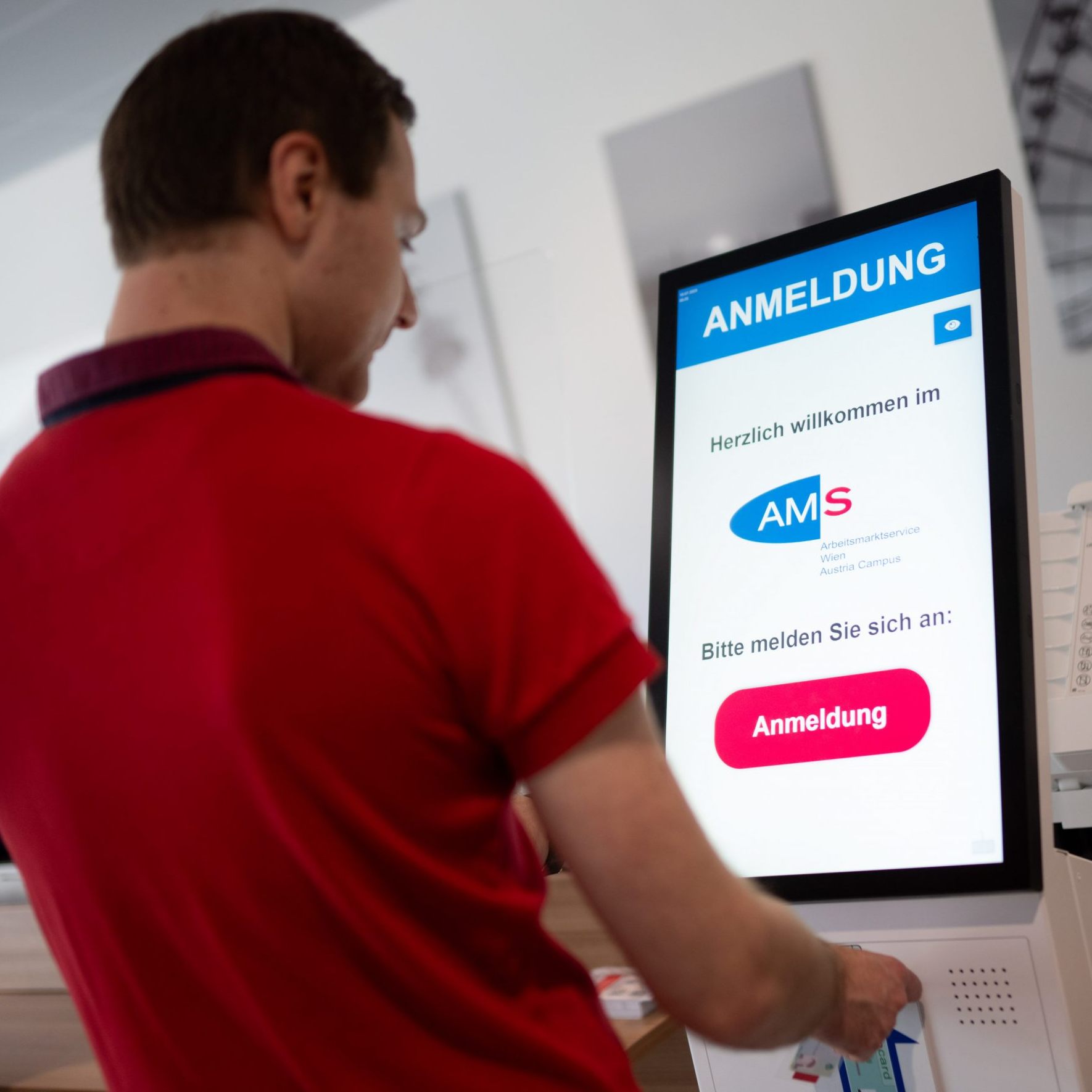 Das "Zwischenparken" beim AMS ist eine Armutsfalle, warnt die AK.