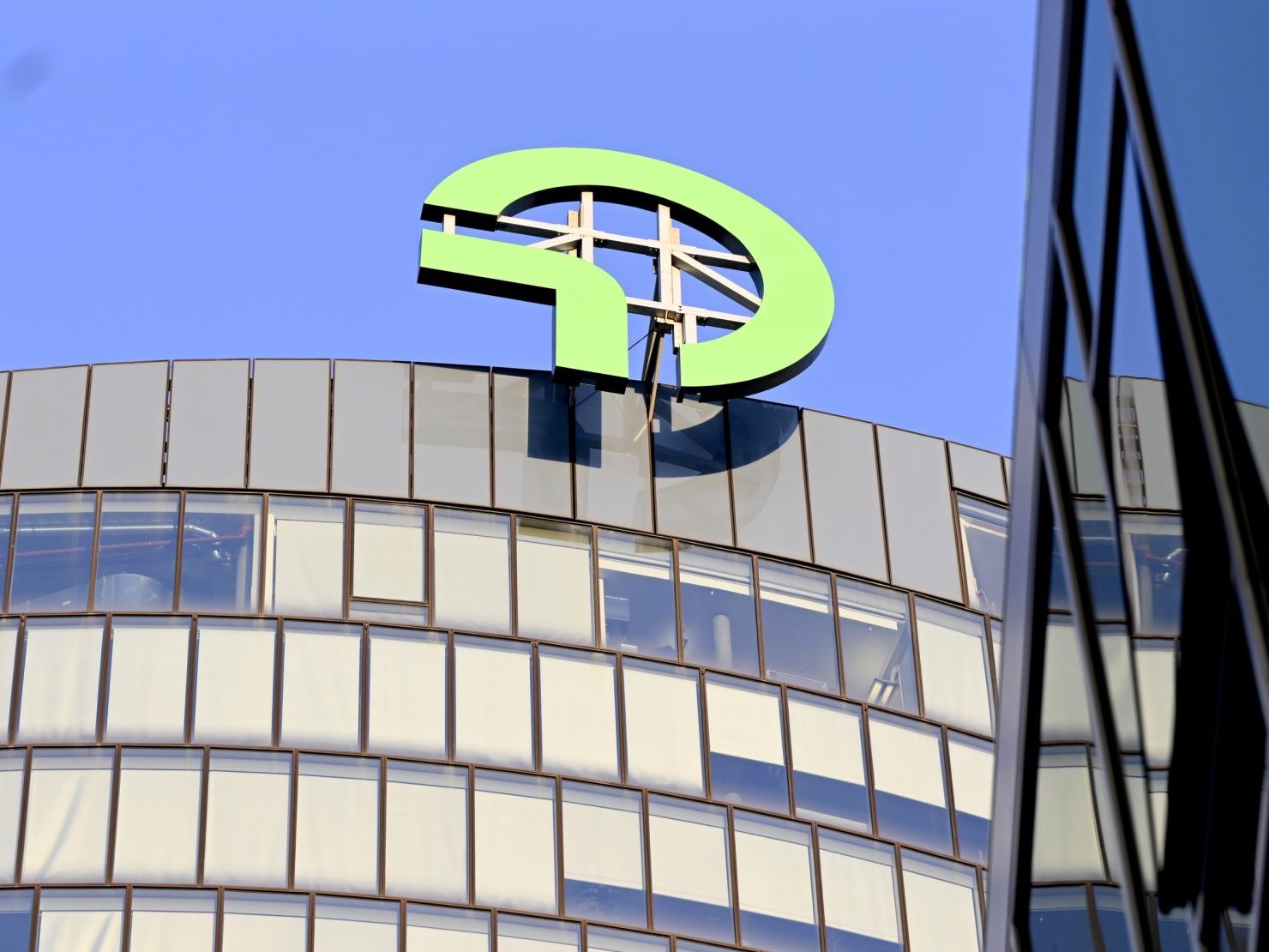 OMV-Tochter-steigt-bei-PV-Gro-projekt-ein