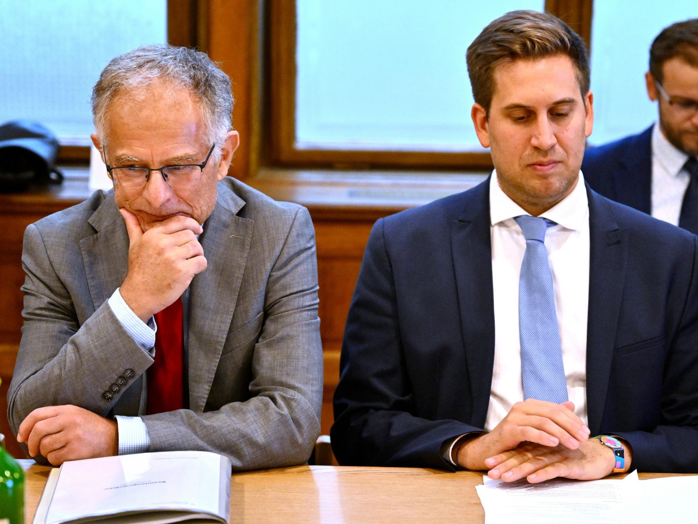 Beamte: Gewerkschaft überlegt zu verhandeln.