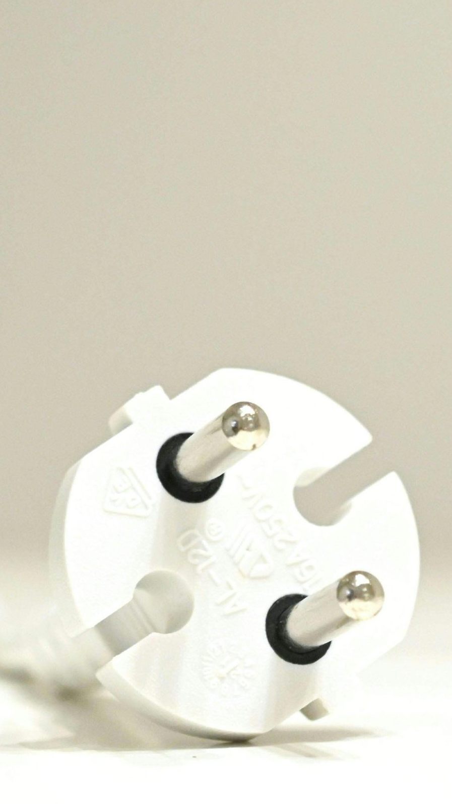 Der Jahresvergleich zeigt bei den Strompreisen allerdings ein anderes Bild.