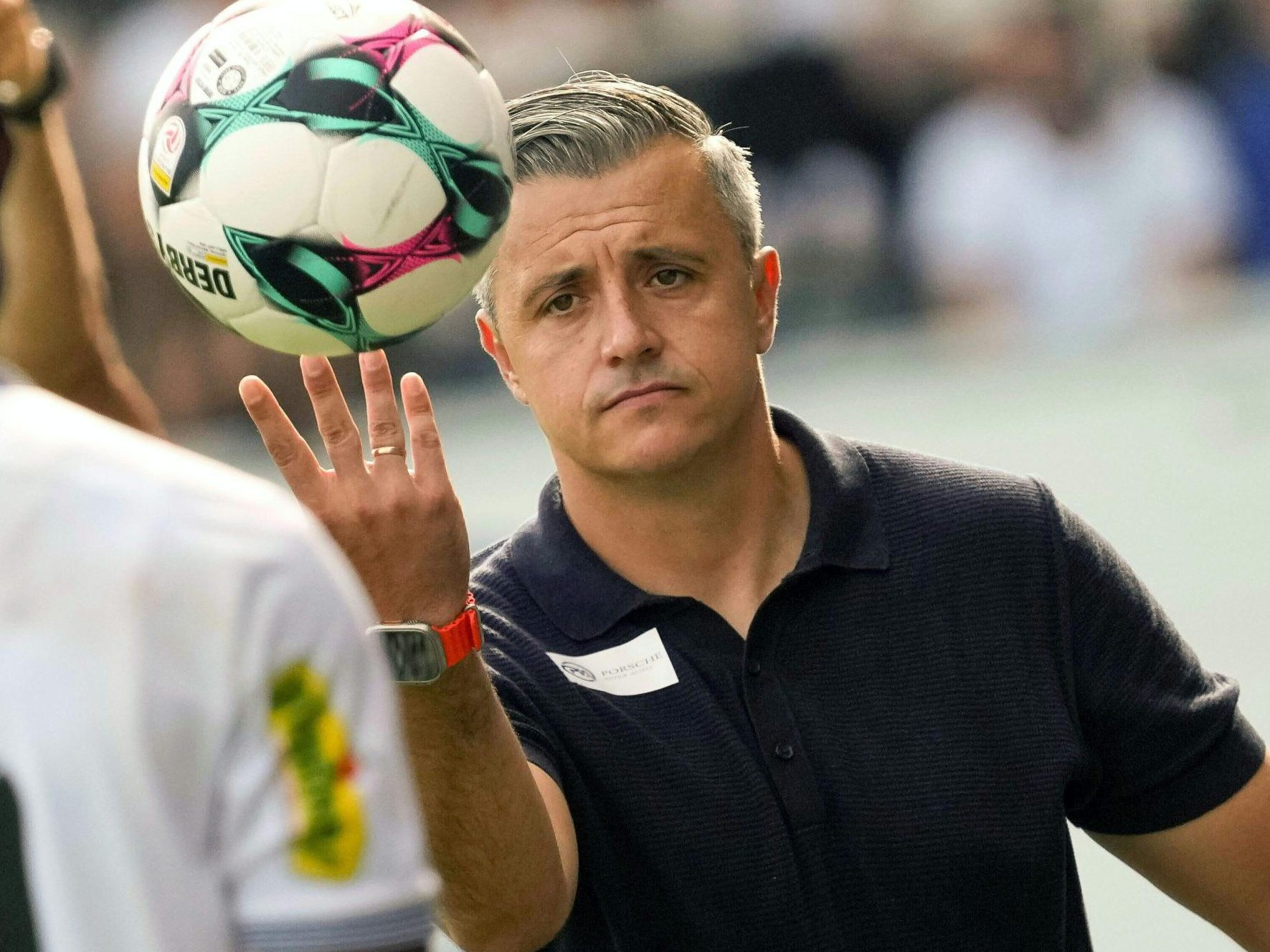 Mit VAR-Intervention bei 1:1 in Altach nicht einverstanden: WSG-Coach Semlic. Mit VAR-Intervention bei 1:1 in Altach nicht einverstanden: WSG-Coach Semlic.