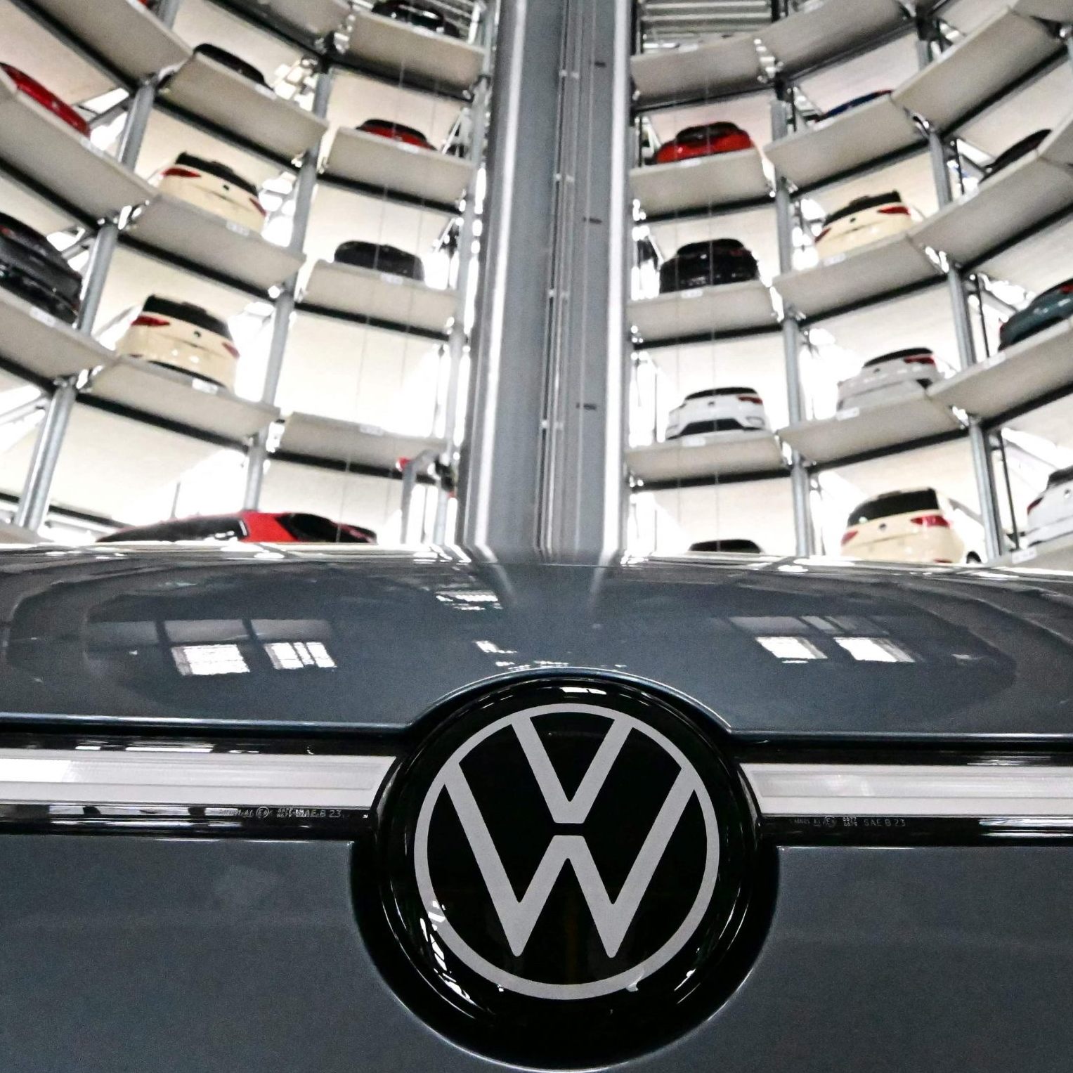 Offizielle Präsentation am Sonntag vor IAA-Beginn.