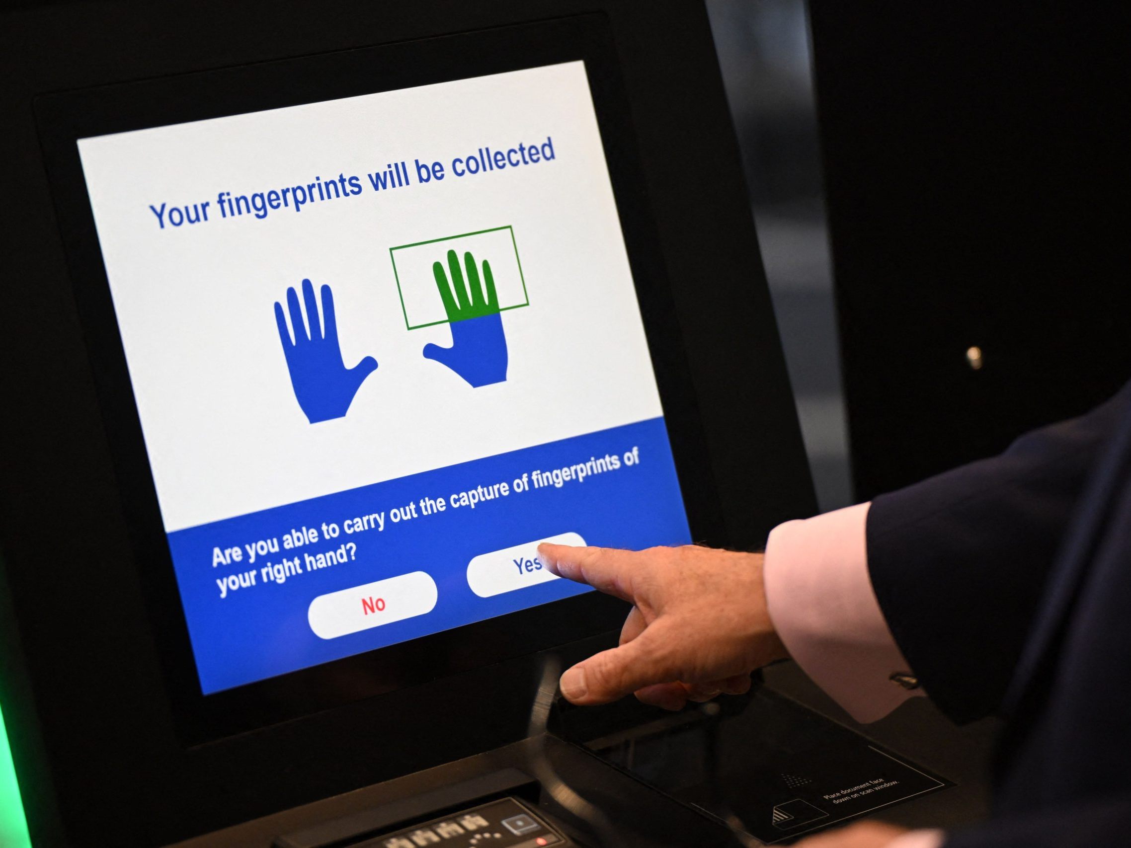 Das neue Einreise-/Ausreisesystem der EU (Entry/Exit-System, EES) soll ab 12. Oktober schrittweise in Betrieb gehen.