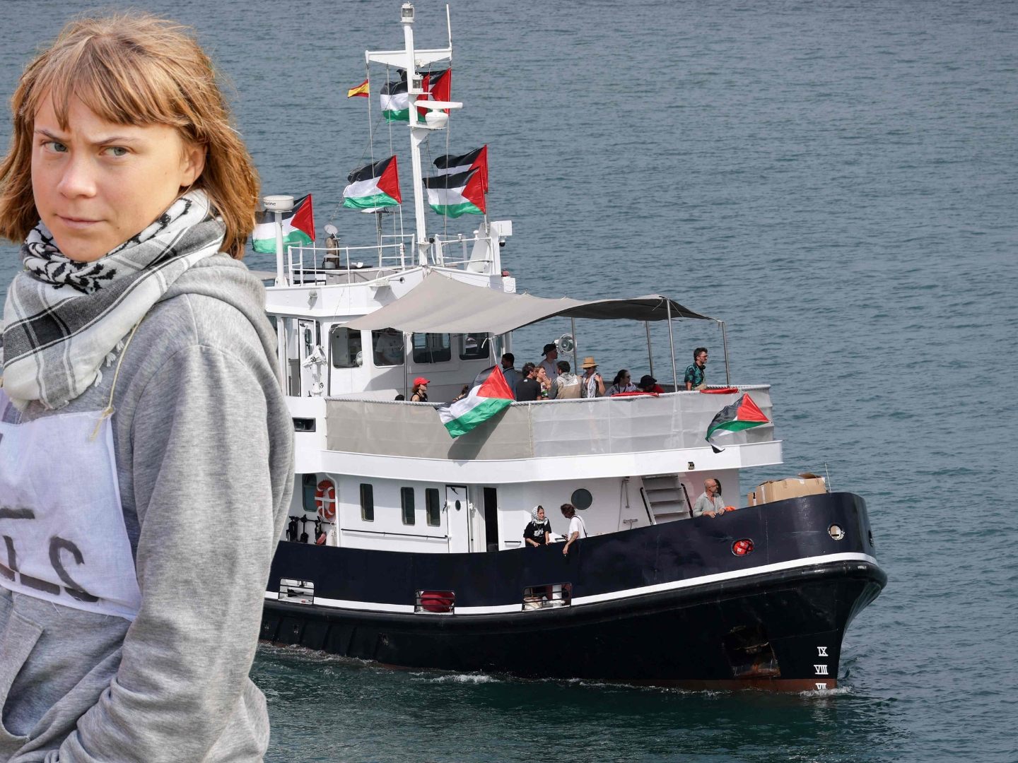 Ein Gaza-Hilfsschiff wurde laut Aktivisten in Tunis von einer Drohne getroffen. Greta Thunberg ist Teil der Flotte.