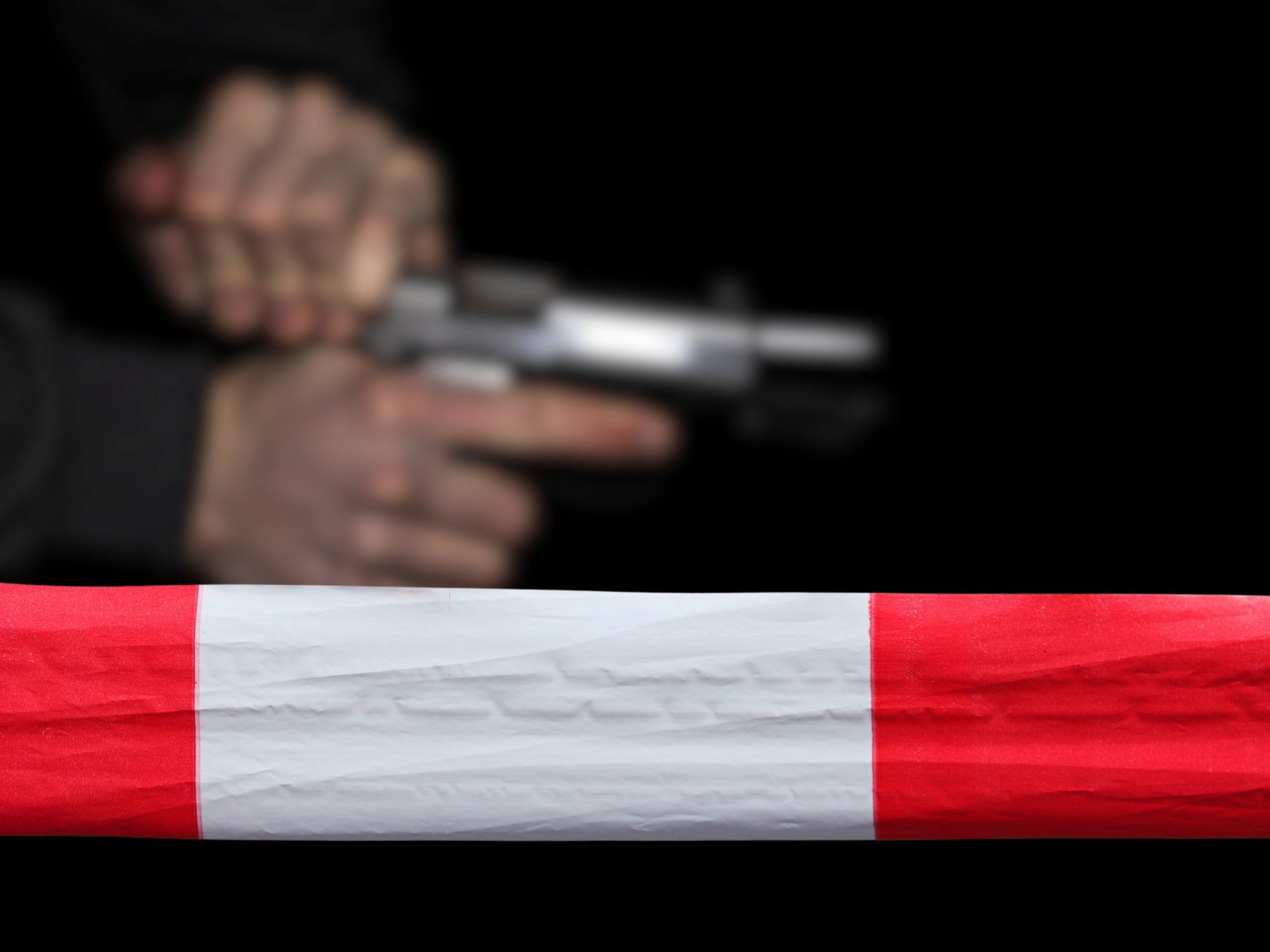 Bruder mit CO₂ Pistole angeschossen Bruder mit CO₂ Pistole angeschossen