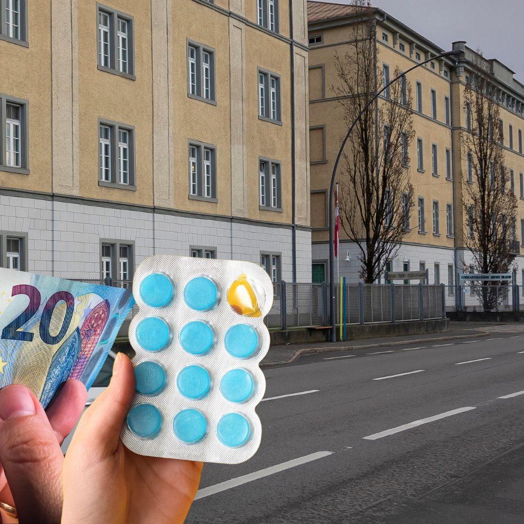 Die zwei Unbekannten erbeuteten Hustenzuckerl und 20 Euro.