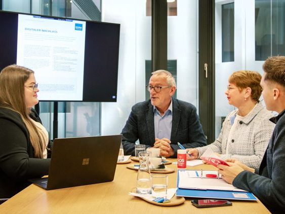 Einladung-zum-Generationengespr-ch