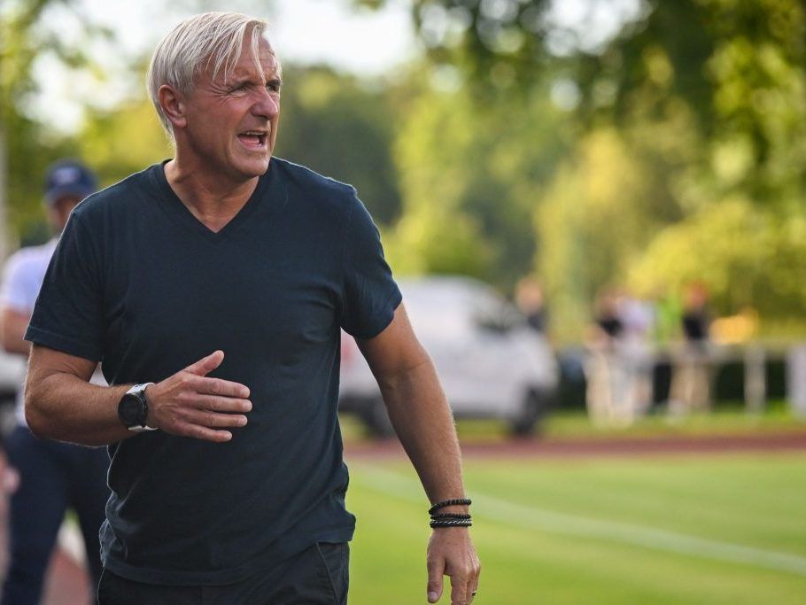 Br-ckenbauer-zwischen-Sport-und-Wirtschaft