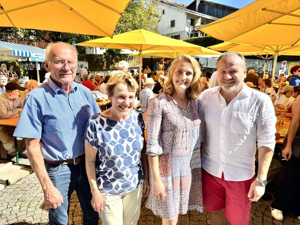 -ssa-038-Tsch-ssa-begeistert-mit-Jazz-Kulinarik-und-Gemeinschaft
