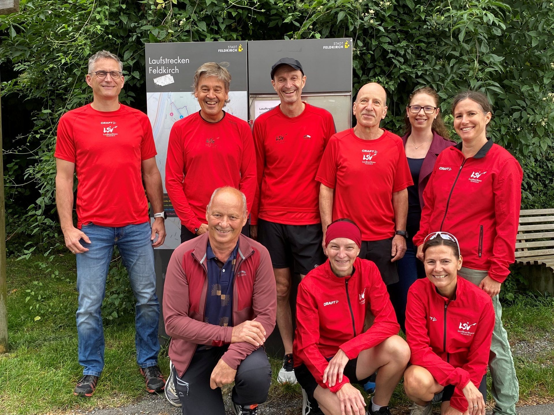 Laufend-engagiert-Laufpat-innen-sorgen-f-r-sichere-Wege
