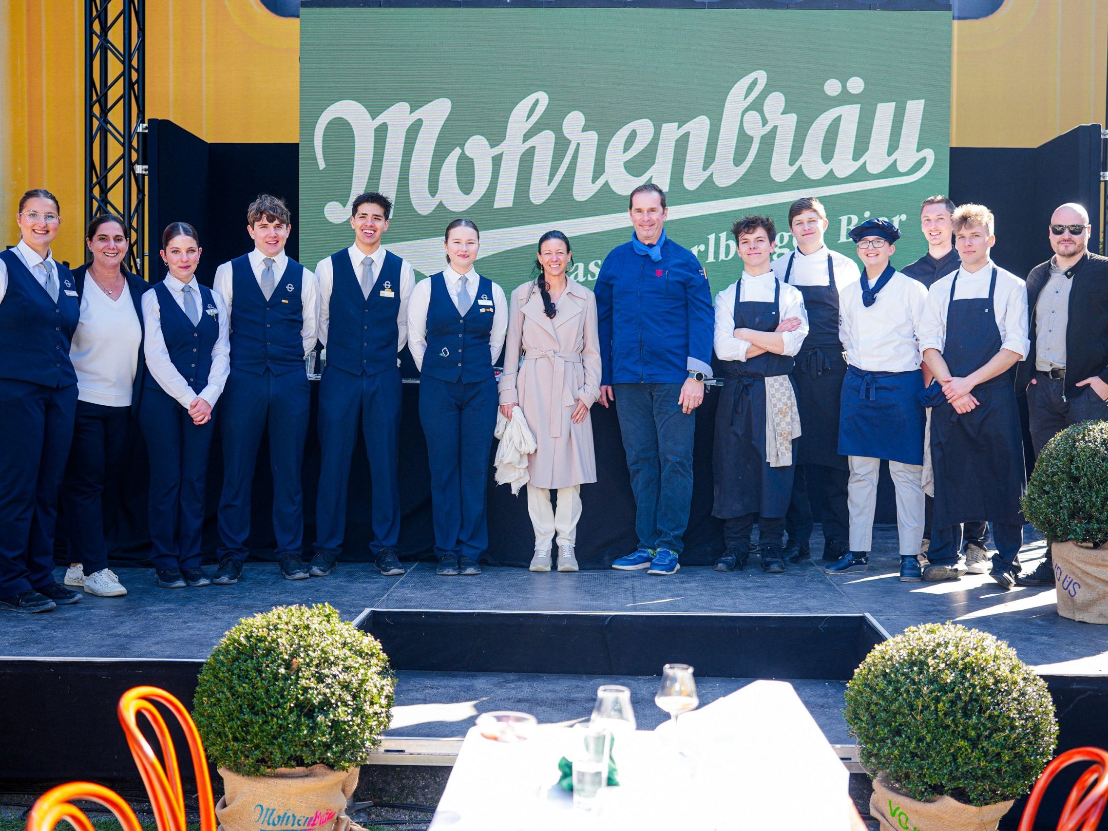 Die Mohrenbrauerei und die Gastgeberschule GASCHT verlängern und vergrößern ihre Partnerschaft im Rahmen der Bier-Jungsommelier-Ausbildung.