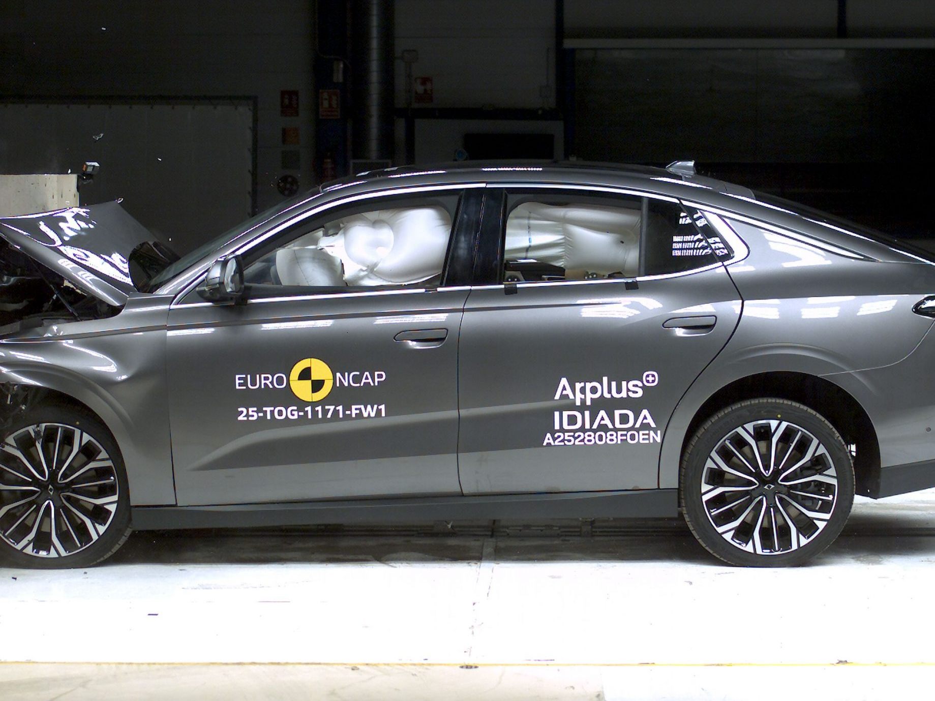 Crashtests-2025-Diese-Autos-erreichen-f-nf-Sterne