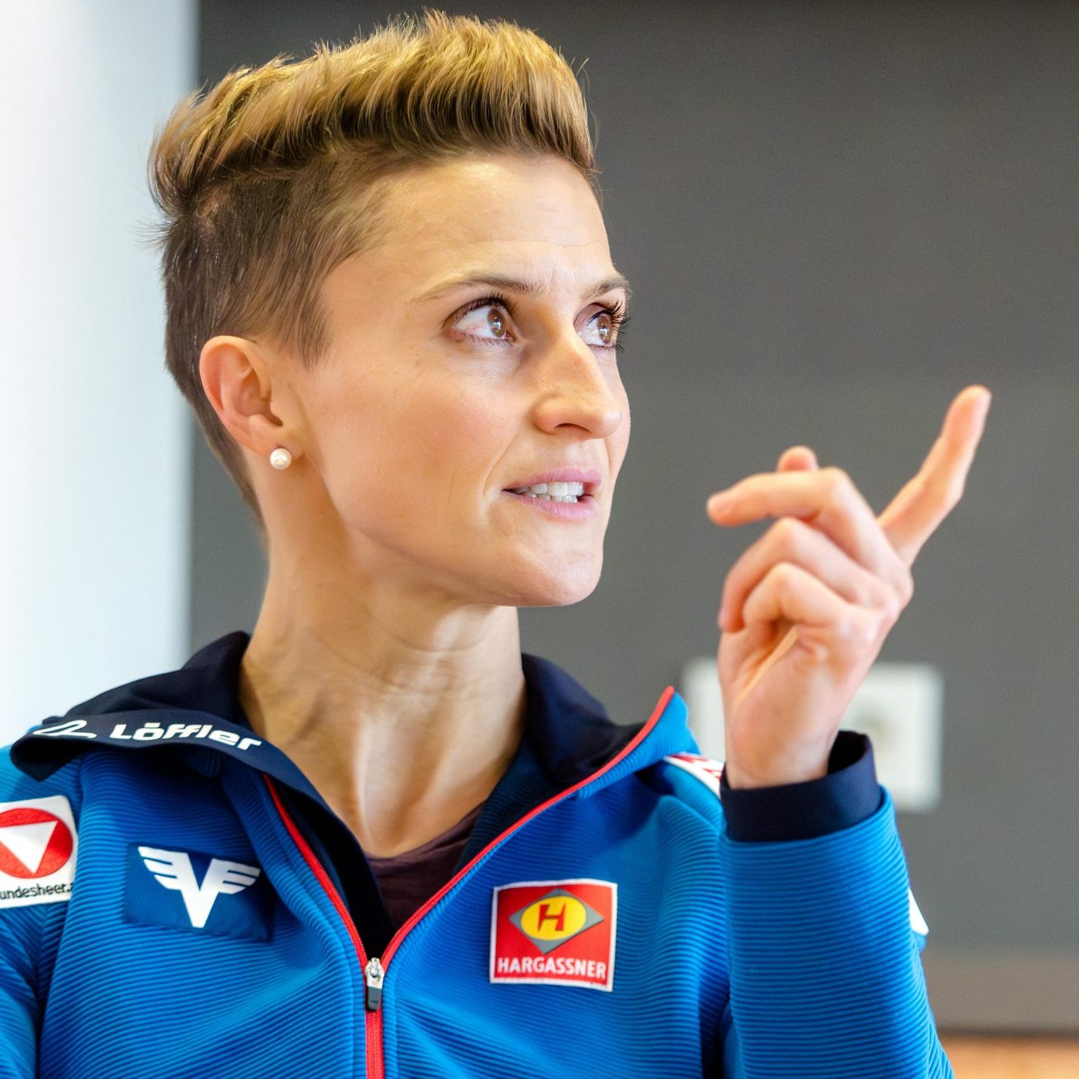 Pinkelnig bei Sommer-GP auf Olympia-Schanze gestürzt.