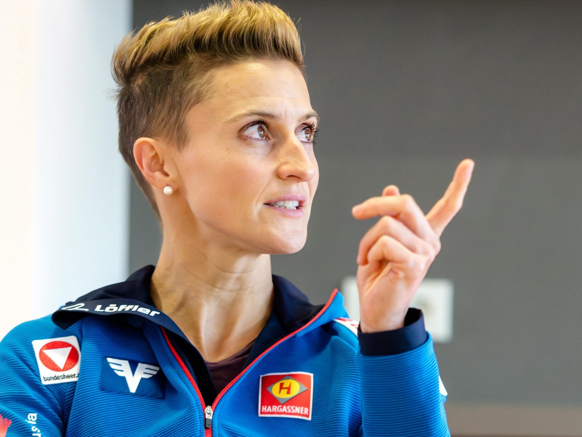 Pinkelnig bei Sommer-GP auf Olympia-Schanze gestürzt.