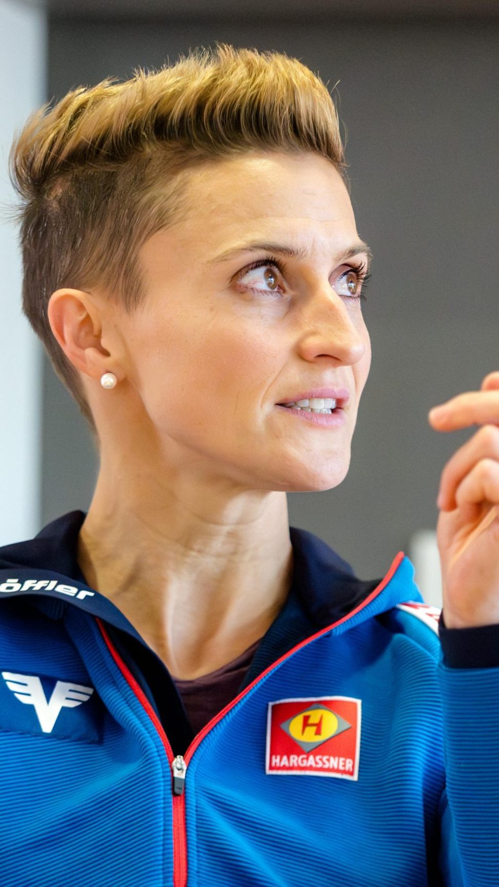 Pinkelnig bei Sommer-GP auf Olympia-Schanze gestürzt.