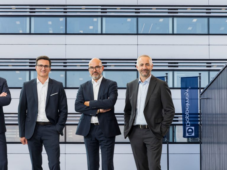 Doppelmayr-w-chst-kr-ftig-mit-Rekordprojekten-und-KI-Innovationen