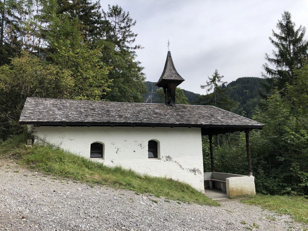 -Oberes-Bild-am-Muttersberg-als-sakrales-Kleinod